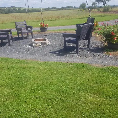 Tiny Living On The Wild Atlantic Way Hébergement de vacances *